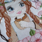 Matrizes de Bordado - Menina Flor - Image 8