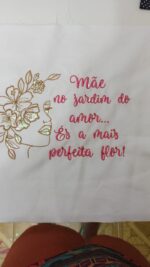 Matriz de bordado Mãe a flor mais linda - Image 2