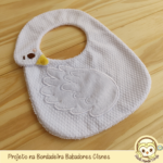 Projeto na Bordadeira Babadores Cisnes