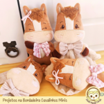 Projetos na Bordadeira Cavalinhos Minis