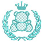 Matriz de bordado Urso crivo com ramos e coroa