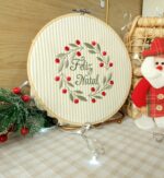 Matriz de Bordado - Guirlanda Natalina para Bastidor Feliz Natal - Image 2