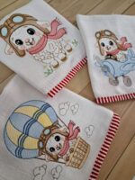 Matrizes de Bordados - Trio Ovelhinhas Aviadoras - Imagem 2