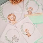 Matrizes de bordado coleção safari moldura