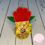 [Projeto na Bordadeira] Porta Bombom Vasinho com a Rosa